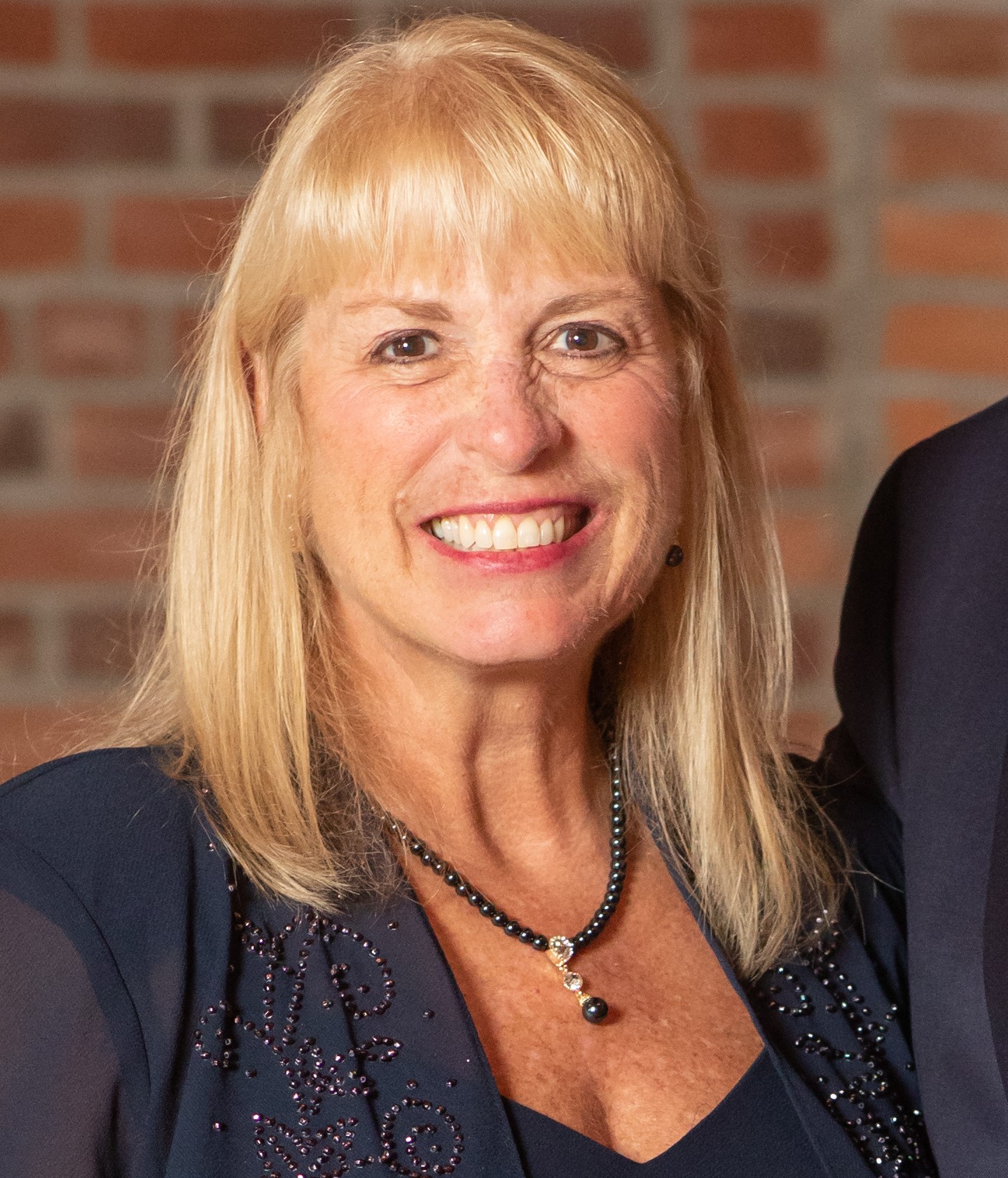 Jill Newcomer headshot